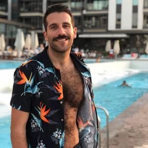 Meet your Posher, Scott